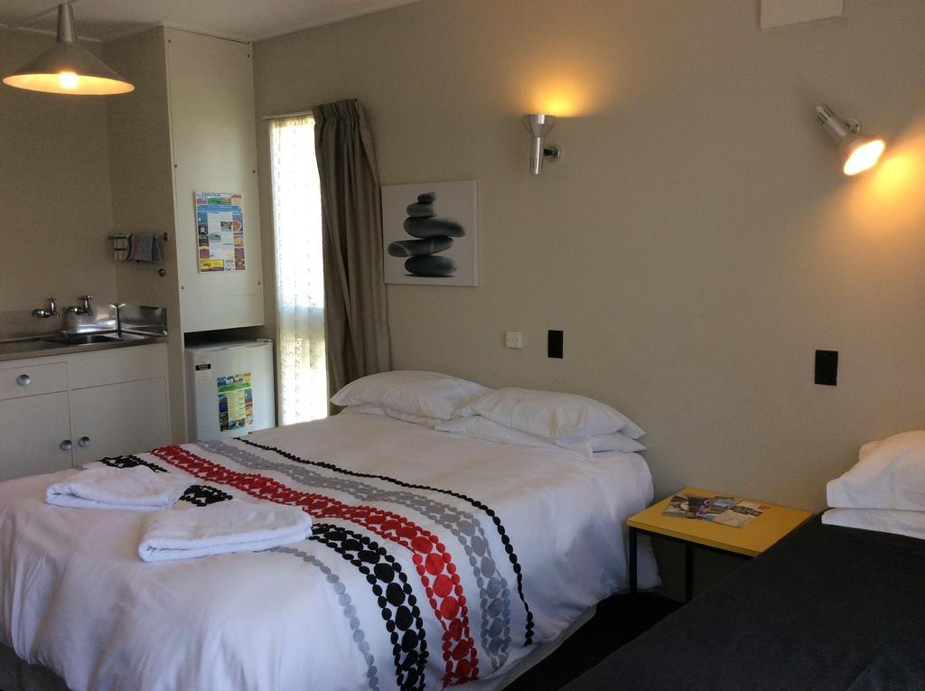 Acacia Park Motel Whanganui Δωμάτιο φωτογραφία
